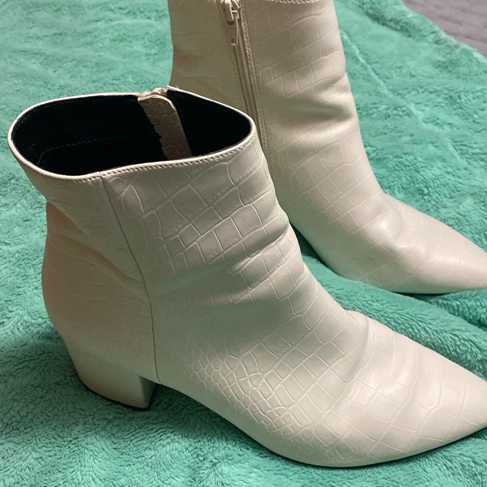 Express Boots